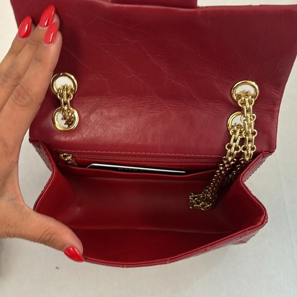 Chanel Red 2.55 Reissue - Picture 7 of 9
